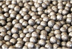 What grinding balls are used in mining?